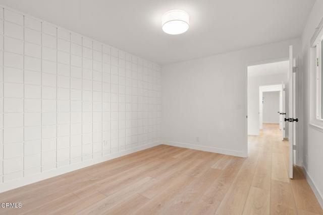 MLS #V1-33513 image #19