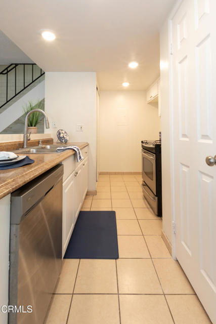 MLS #V1-33514 image #11