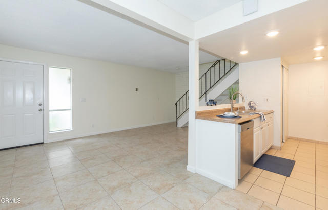 MLS #V1-33514 image #7