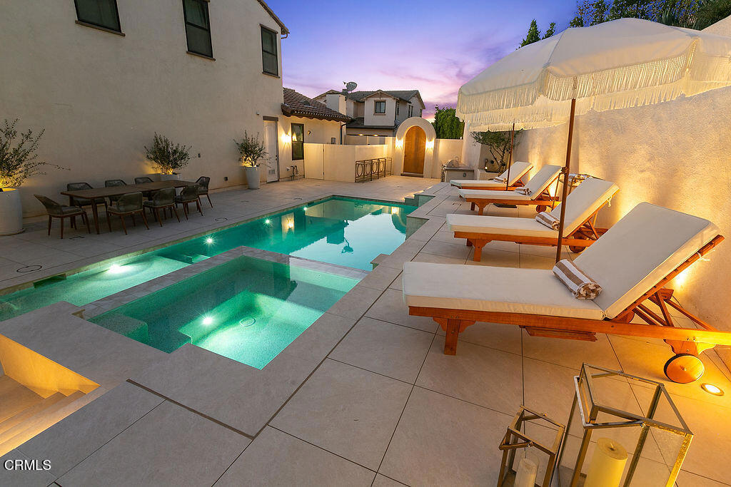 MLS #V1-33515 image #68