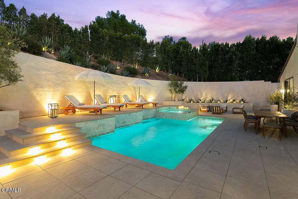 MLS #V1-33515 image #72