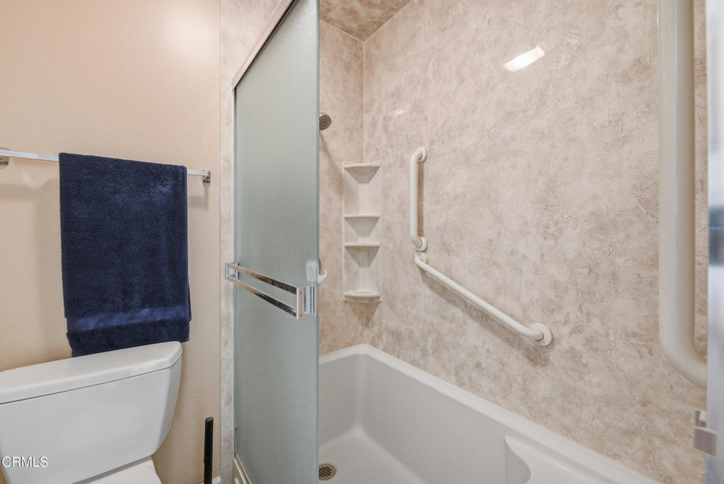 MLS #V1-33517 image #11