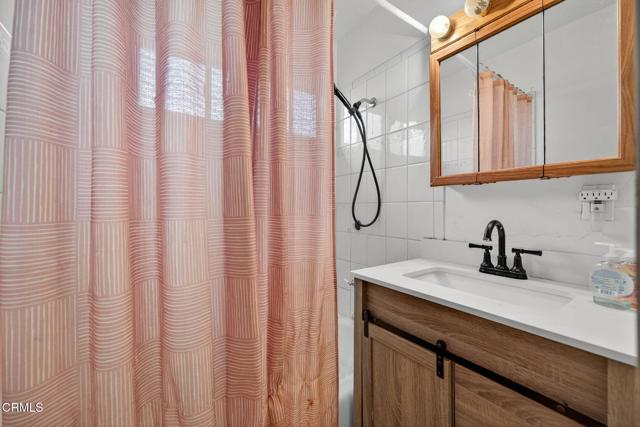 MLS #V1-33521 image #18