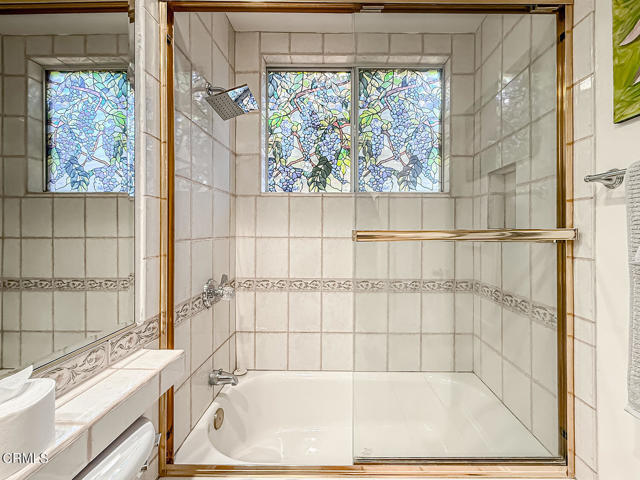 MLS #V1-33522 image #22