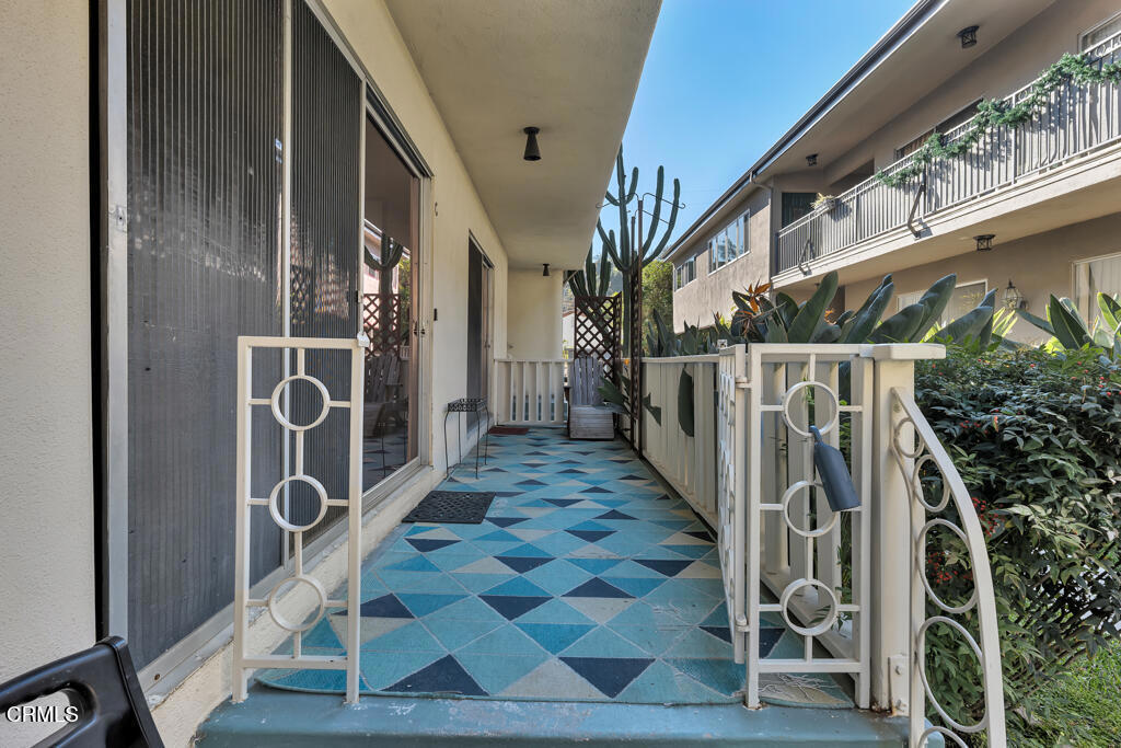 MLS #V1-33527 image #4