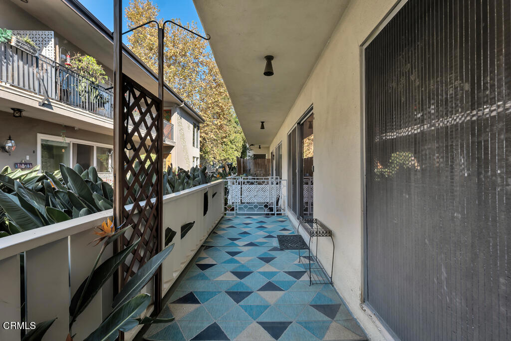 MLS #V1-33527 image #7