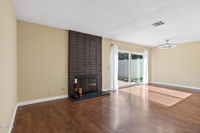 MLS #V1-33532 image #9