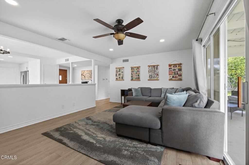 MLS #V1-33534 image #9