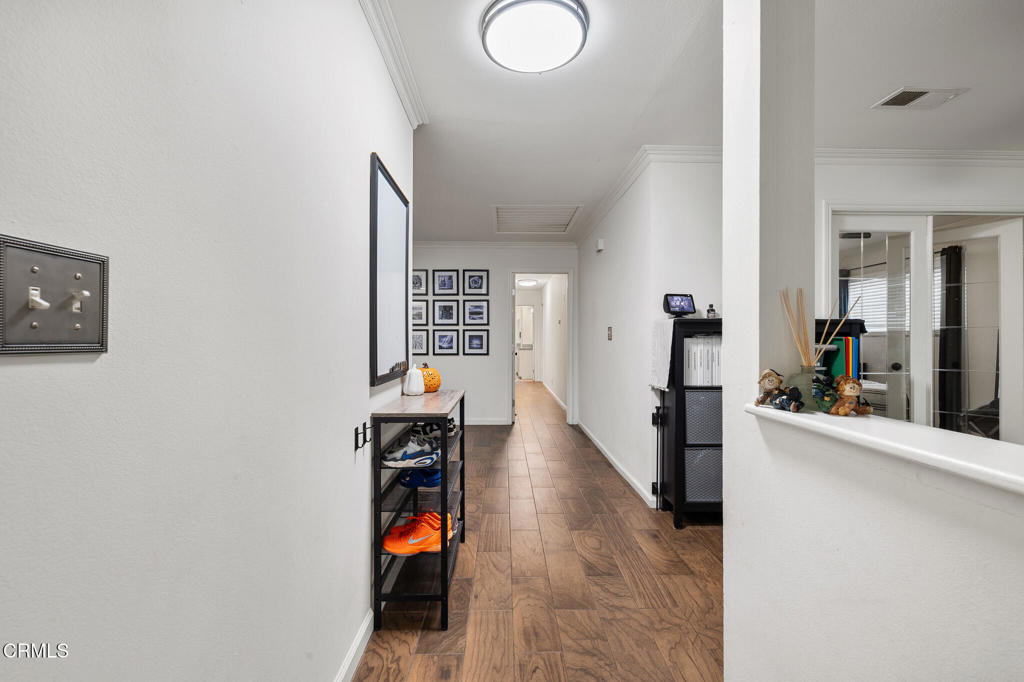 MLS #V1-33535 image #16