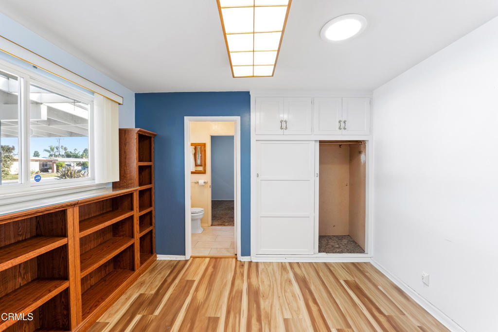 MLS #V1-33544 image #14