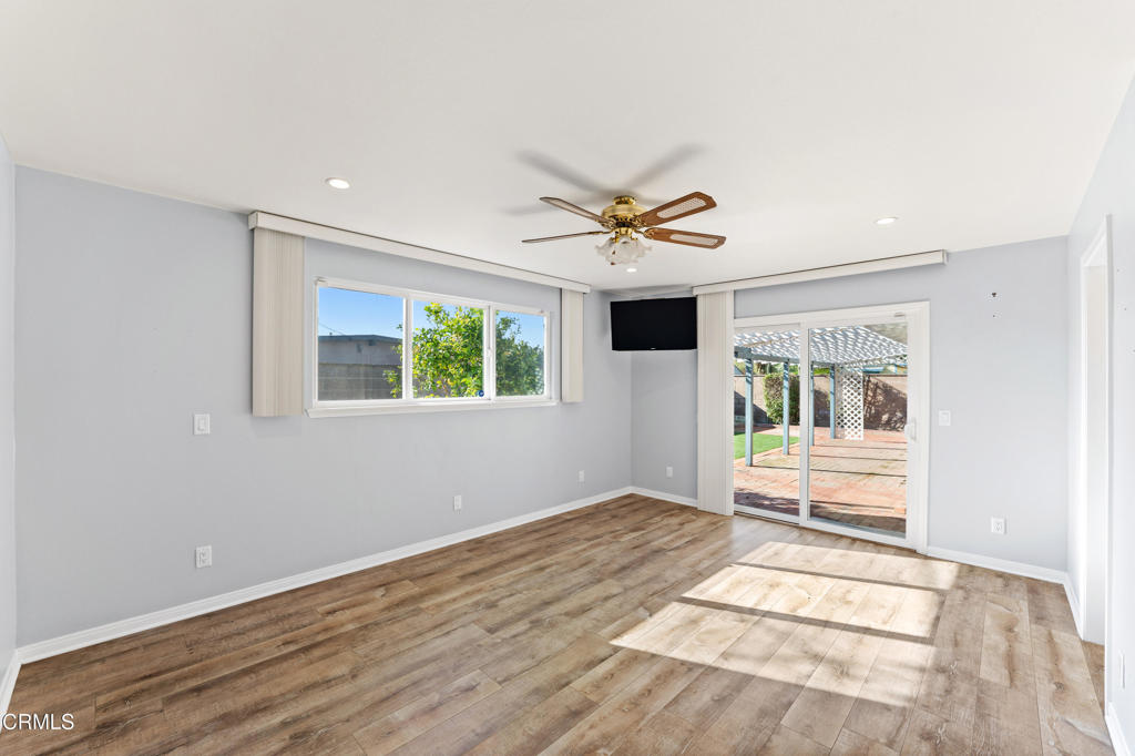 MLS #V1-33544 image #18