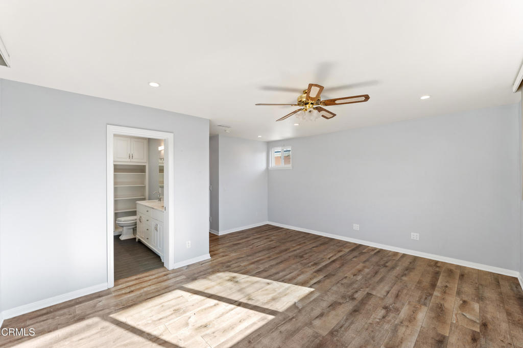 MLS #V1-33544 image #21