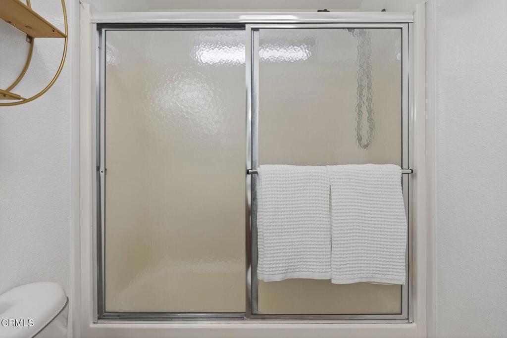 MLS #V1-33547 image #27