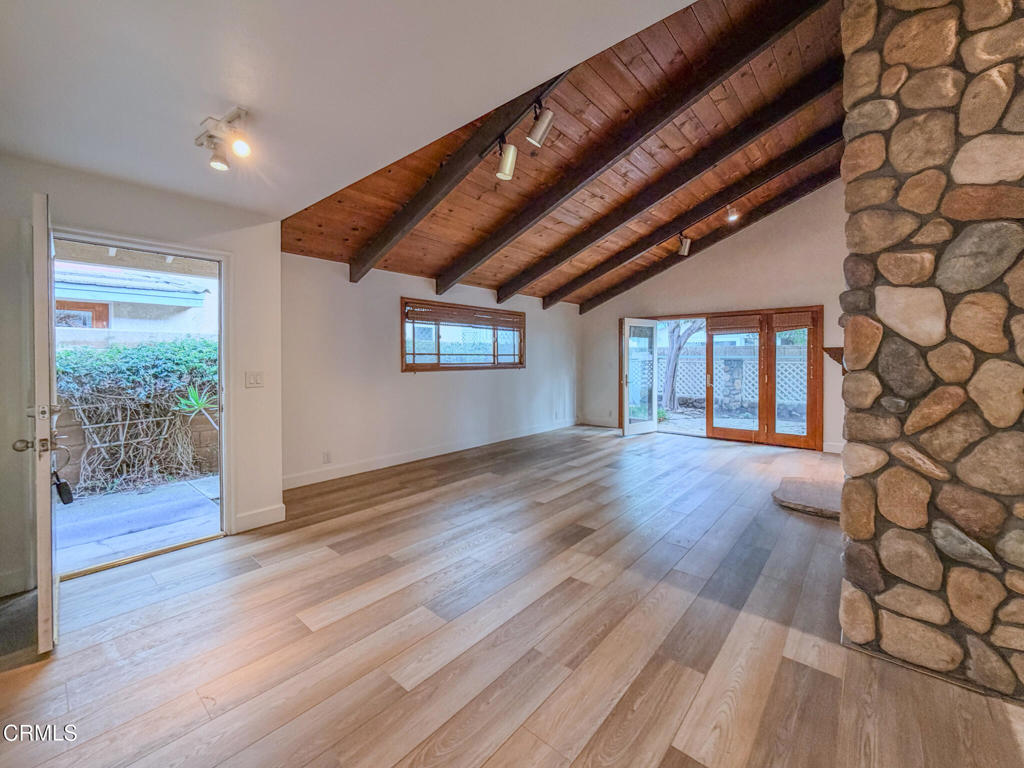 MLS #V1-33548 image #1