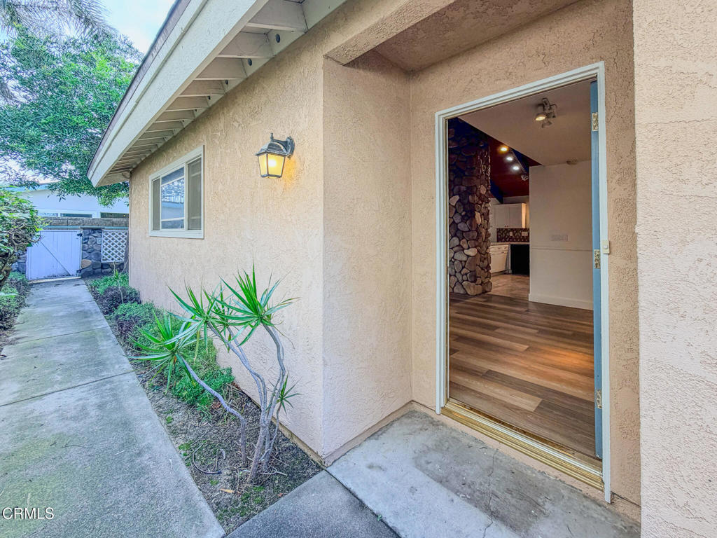 MLS #V1-33548 image #10