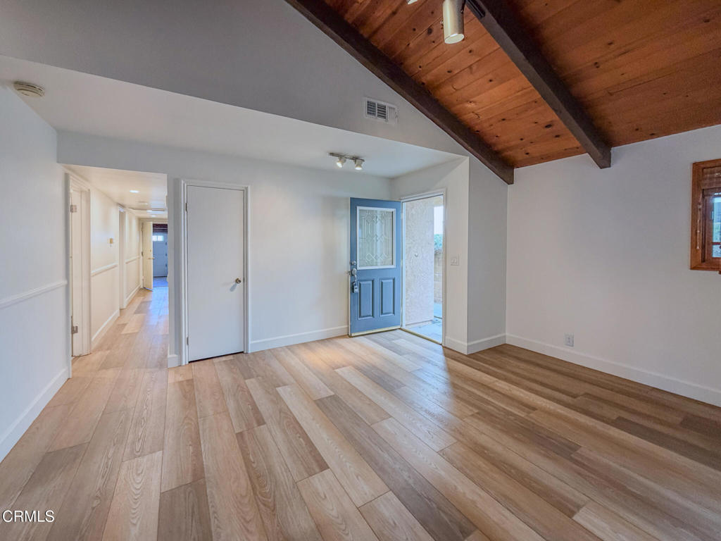 MLS #V1-33548 image #12