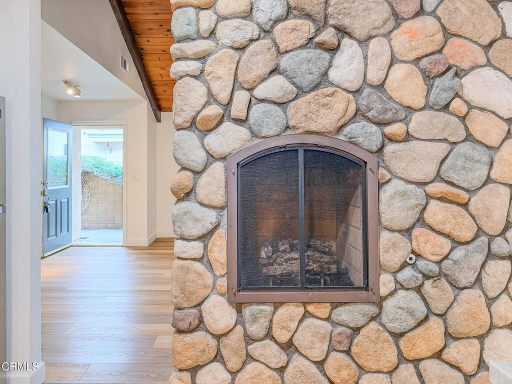 MLS #V1-33548 image #16