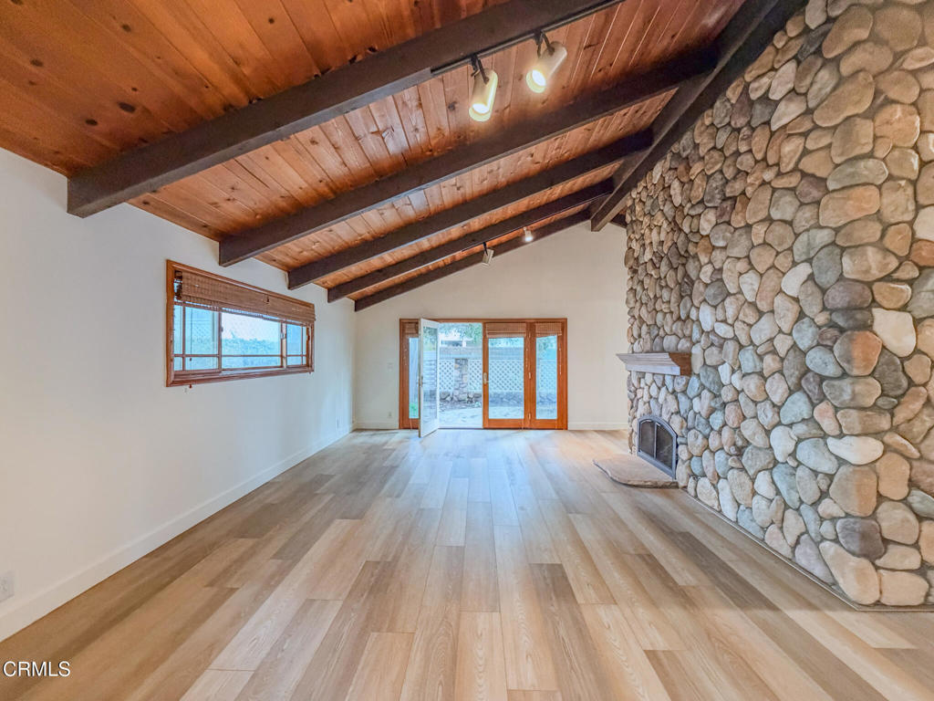 MLS #V1-33548 image #21