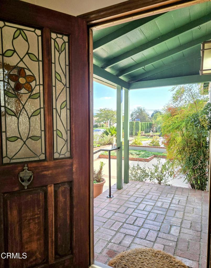 MLS #V1-33551 image #5