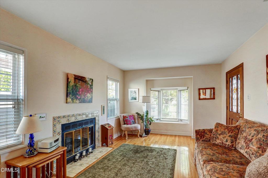 MLS #V1-33551 image #7