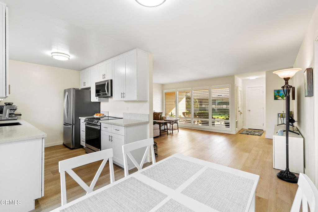 MLS #V1-33553 image #10