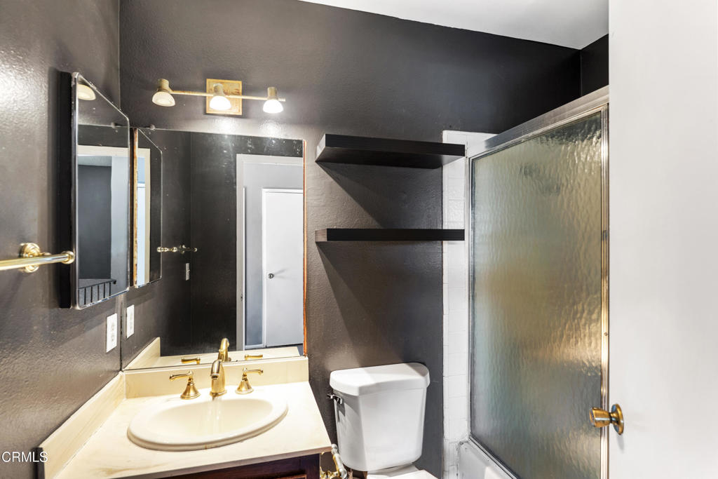 MLS #V1-33554 image #17