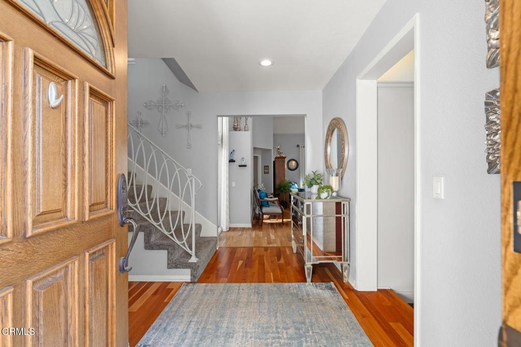 MLS #V1-33557 image #3