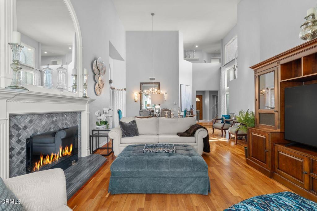 MLS #V1-33557 image #8