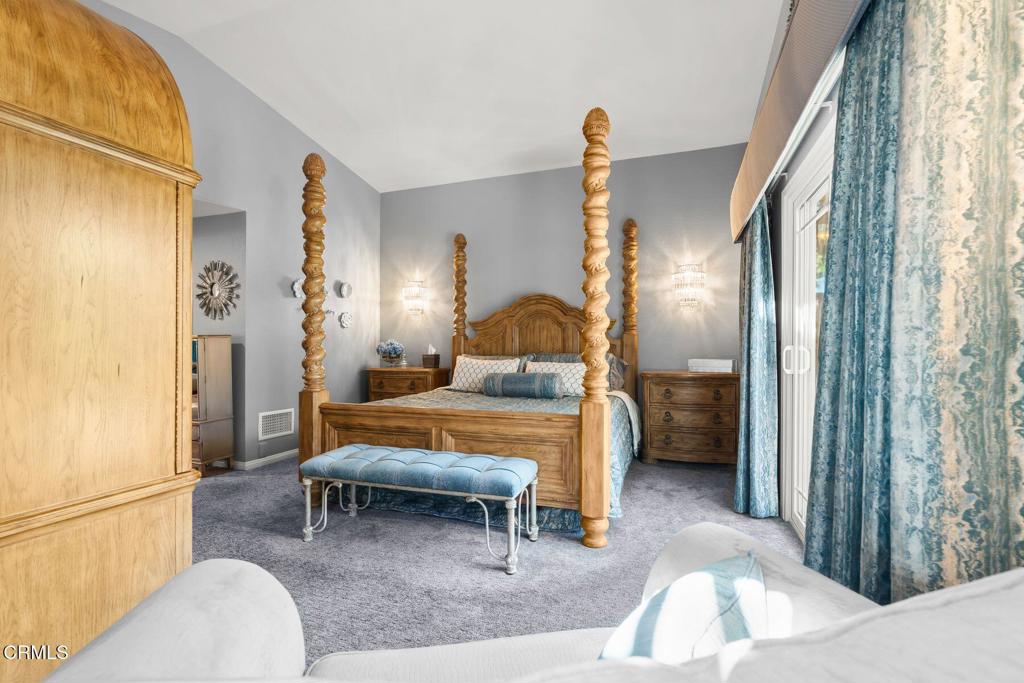 MLS #V1-33557 image #9