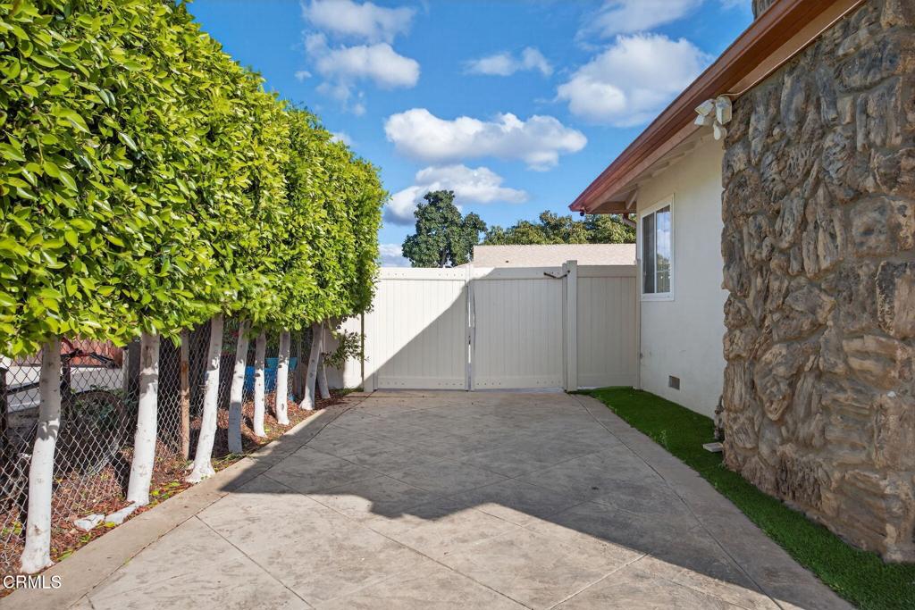 MLS #V1-33558 image #6