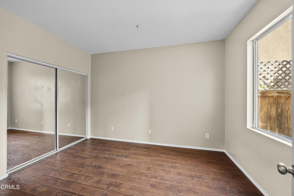 MLS #V1-33559 image #12