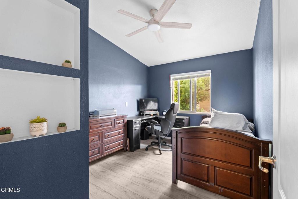 MLS #V1-33561 image #11