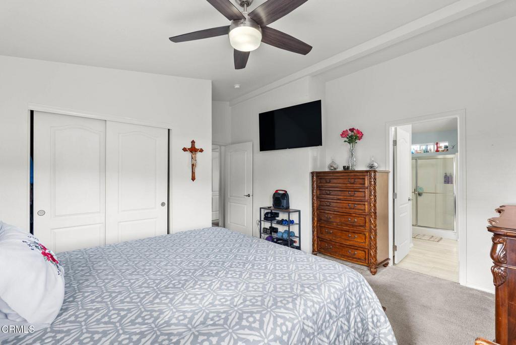 MLS #V1-33561 image #15