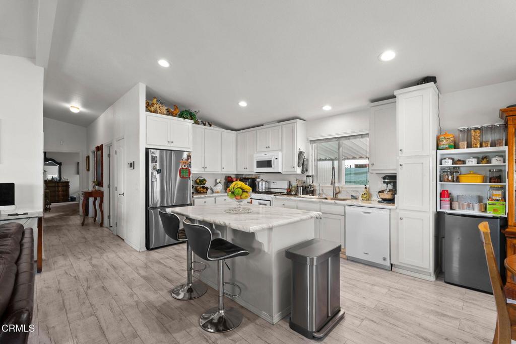 MLS #V1-33561 image #4