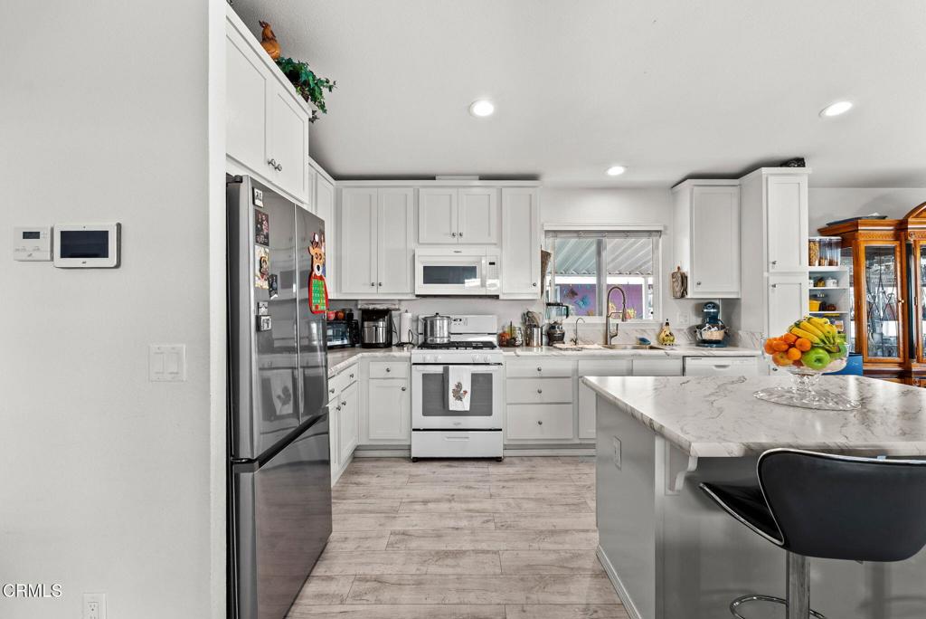 MLS #V1-33561 image #7