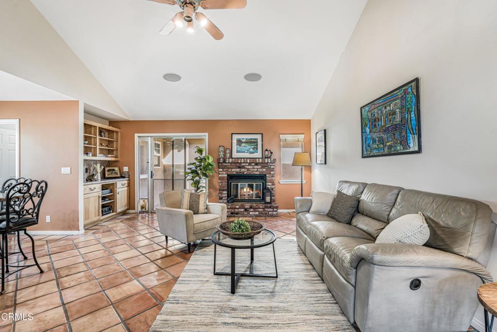 MLS #V1-33562 image #12