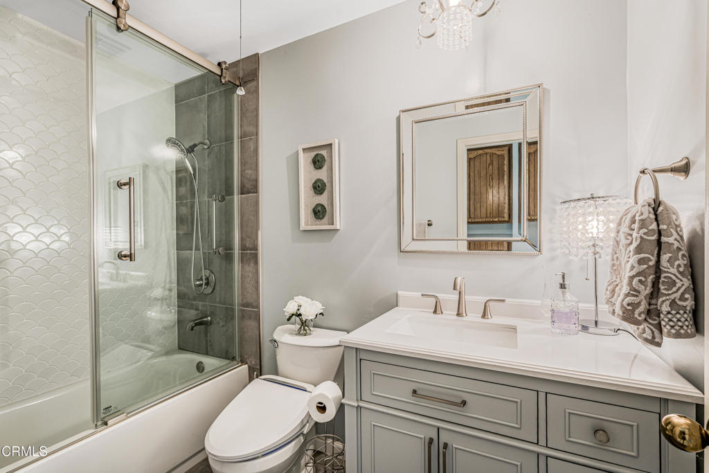 MLS #V1-33562 image #22