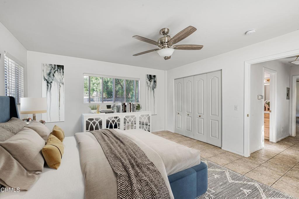 MLS #V1-33562 image #47