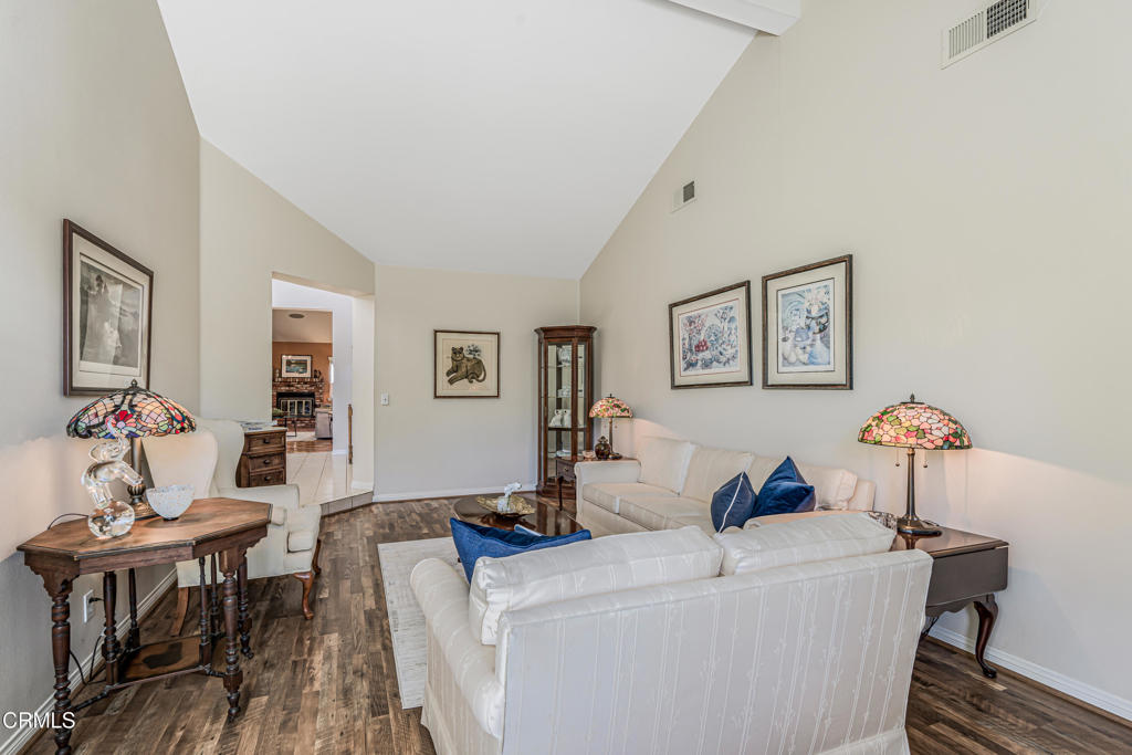 MLS #V1-33562 image #7