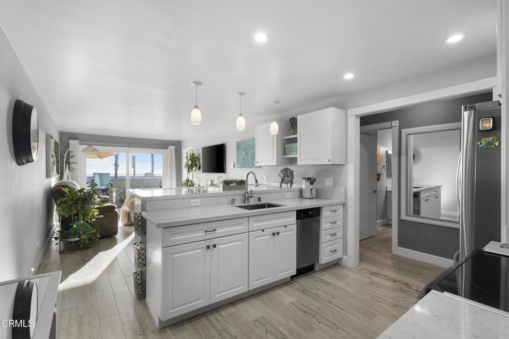 MLS #V1-33565 image #21