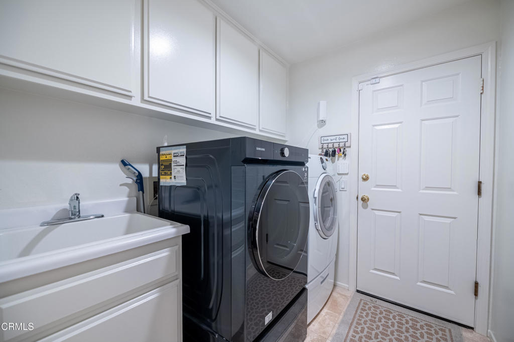 MLS #V1-33566 image #21