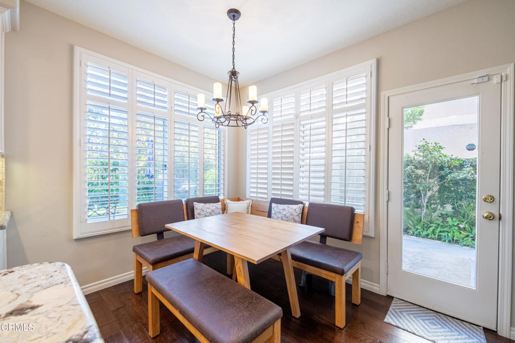 MLS #V1-33566 image #9