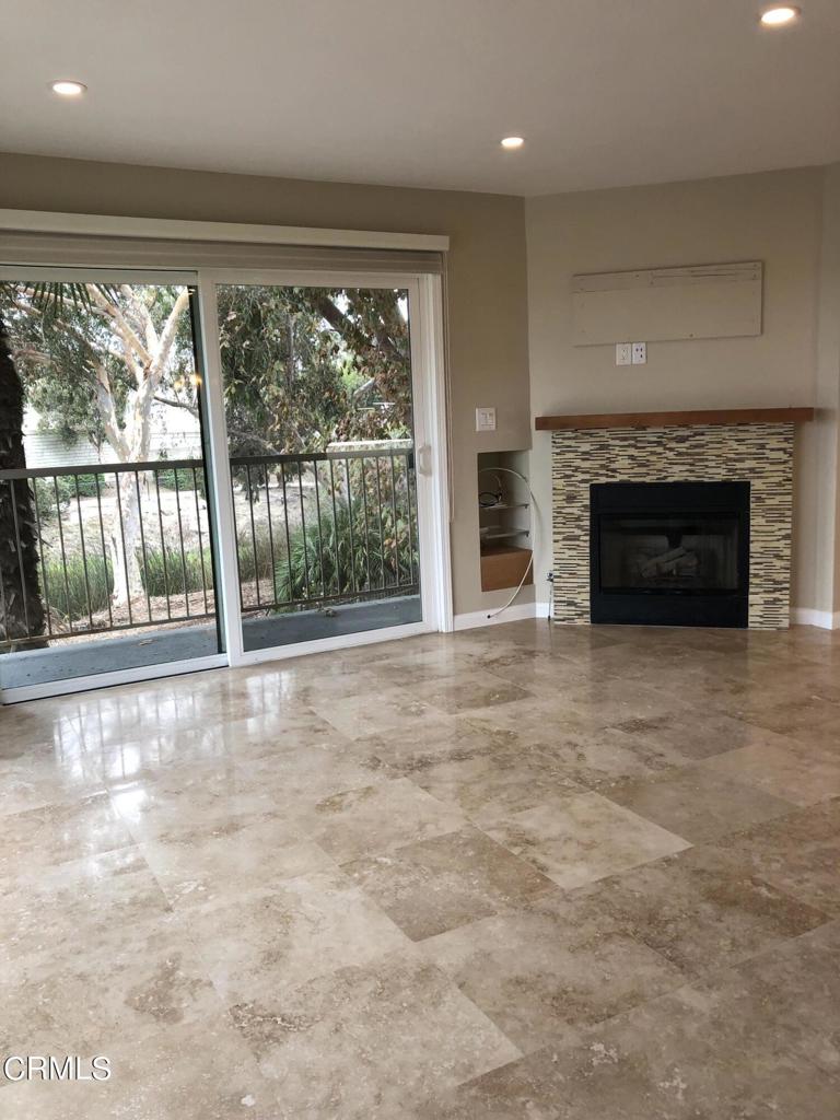 MLS #V1-33568 image #4