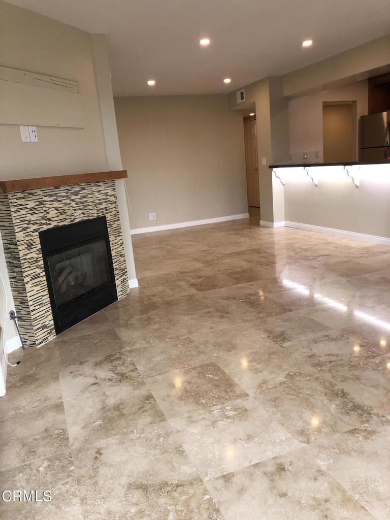 MLS #V1-33568 image #5