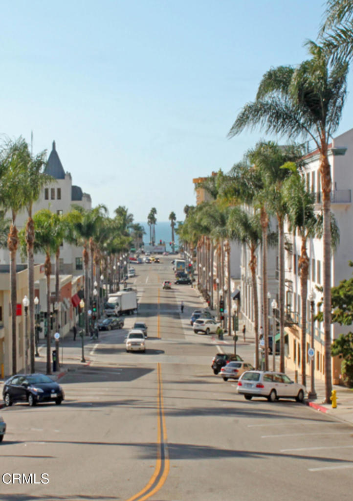 MLS #V1-33569 image #3