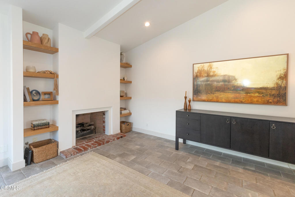 MLS #V1-33570 image #13