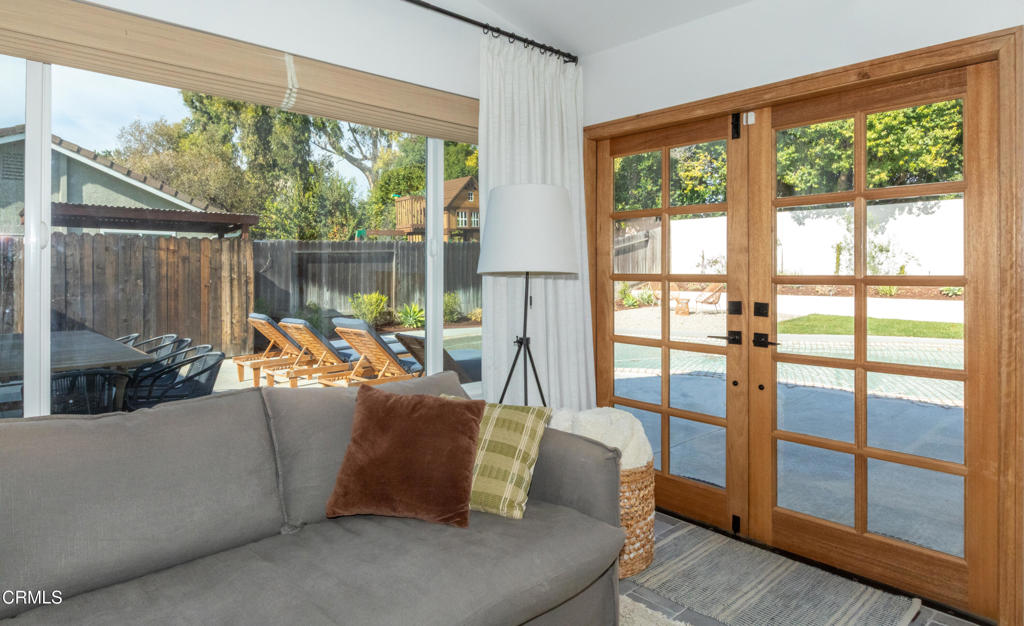 MLS #V1-33570 image #15