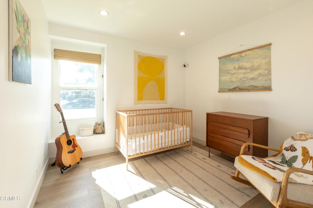 MLS #V1-33570 image #17