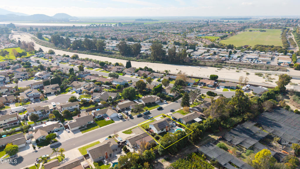 MLS #V1-33570 image #39