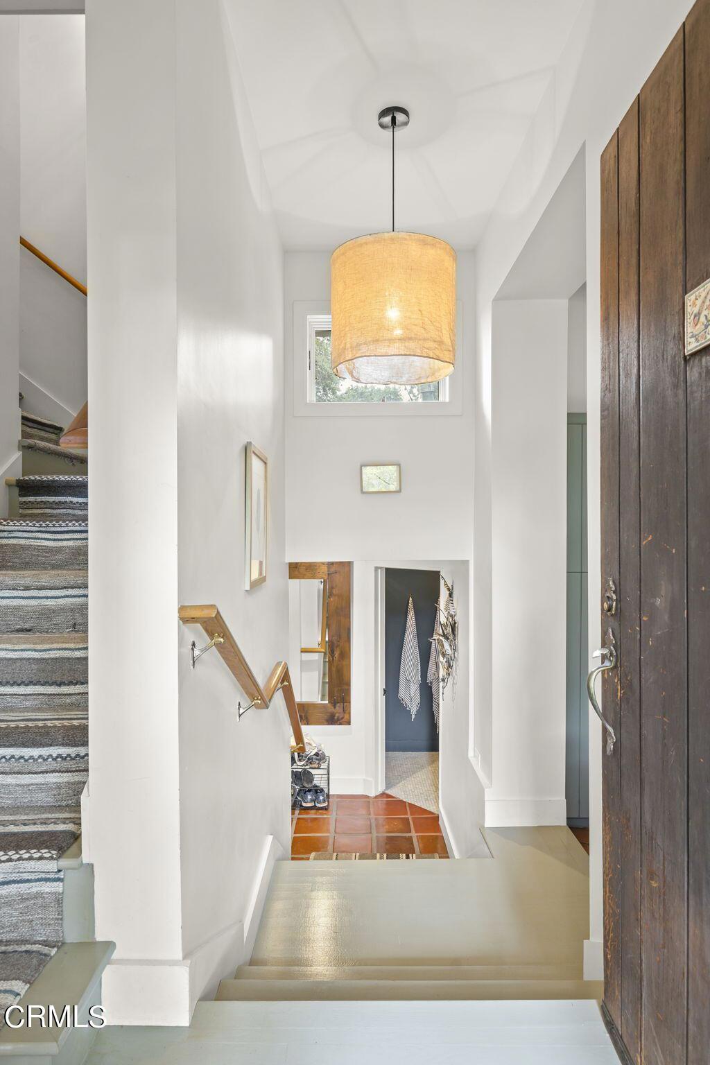 MLS #V1-33571 image #3